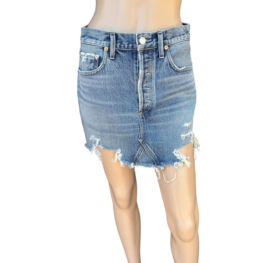 Agolde Quinn High Rise Light Wash Distressed Denim Mini Skirt 27 Button Fly